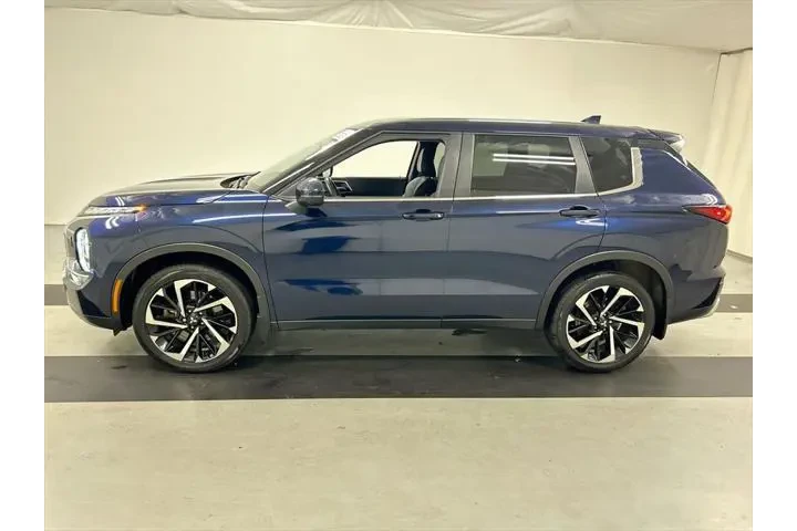 $29499 : Mitsubishi Outlander 2024 AW image 6