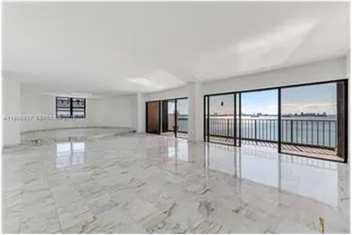 $4600 : Rental property with 2 bedro image 1