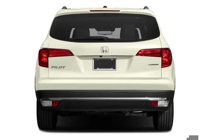 $19995 : Honda Pilot 2017 Touring 4dr image 6