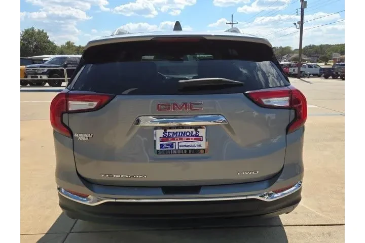 $19900 : GMC Terrain 2024 AWD SLT 4dr image 6
