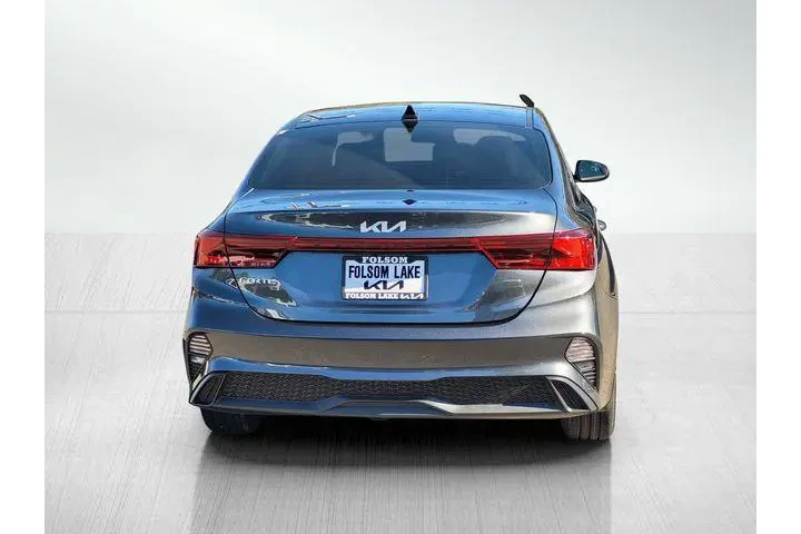 $18238 : Kia Forte 2024 LXS 4dr Sedan image 5