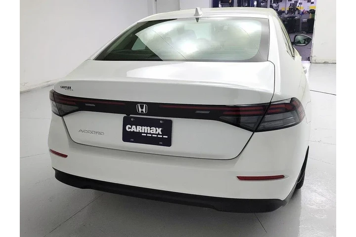 $27998 : Honda Accord 2024 EX 4dr Sed image 6