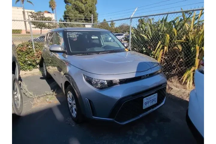 $20995 : Kia Soul 2025 S 4dr Crossove image 2