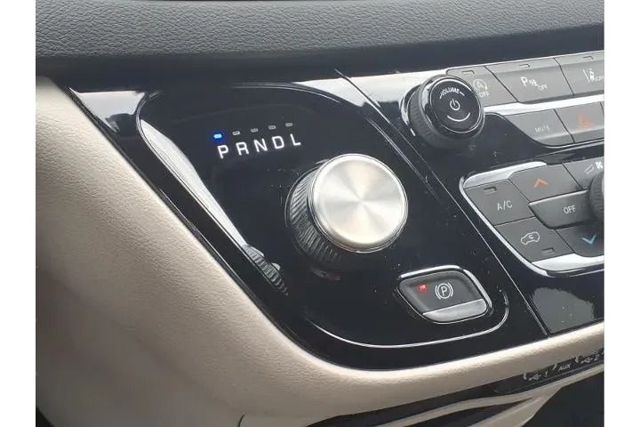 $23501 : Chrysler Pacifica 2023 Touri image 8