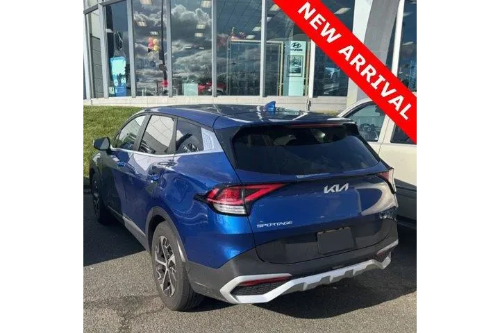 $21998 : Kia Sportage 2023 EX 4dr SUV image 2