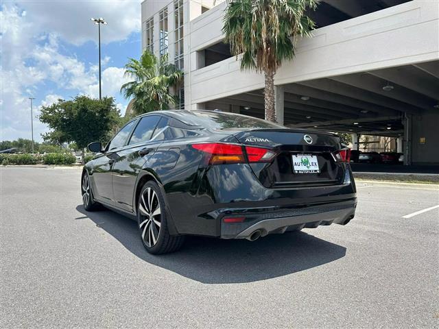 $17300 : 2019 NISSAN ALTIMA2019 NISSAN image 9