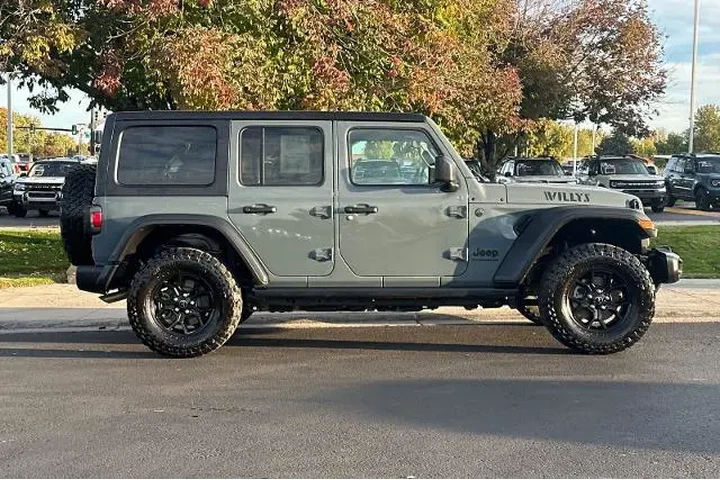 $37995 : Jeep Wrangler 2024 4x4 Sport image 8
