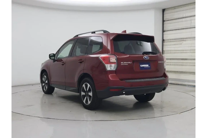 $15998 : Subaru Forester 2018 AWD 2.5 image 2
