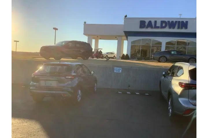 $21950 : Nissan Kicks 2024 S 4dr Cros image 7