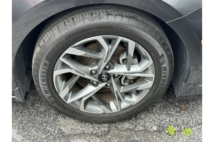 $19599 : Hyundai SONATA 2022 SEL 4dr image 6