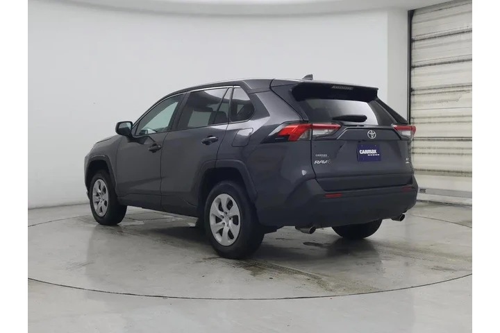 $26998 : Toyota RAV4 2024 AWD LE 4dr image 2