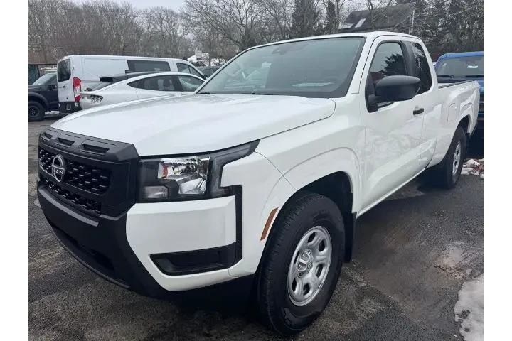 $28700 : Nissan Frontier 2025 4x2 S 4 image 2