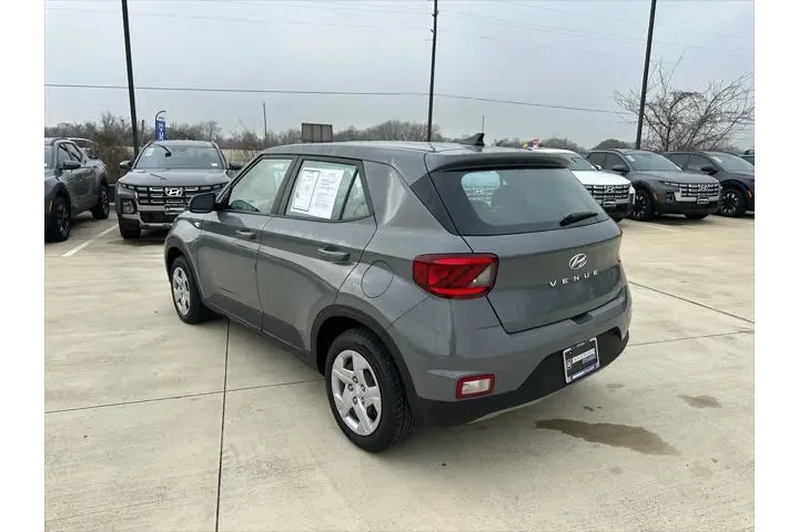 $13995 : Hyundai VENUE 2020 SE 4dr Cr image 7