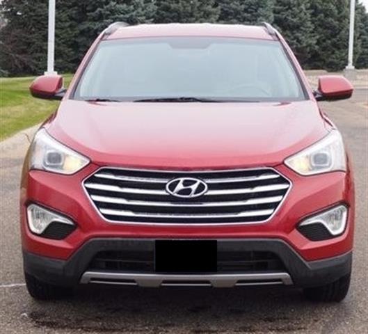 $9900 : 2015 Hyundai Santa Fe GLS SUV image 1