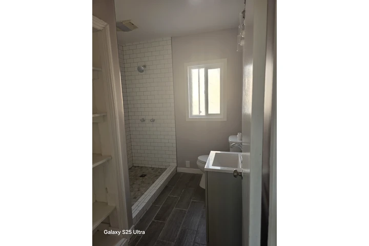 $2995 : Casa De Renta 3 BD, 2 BTH image 7