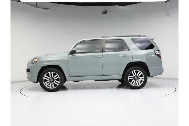 $37998 : Toyota 4Runner 2022 4x4 TRD image 3