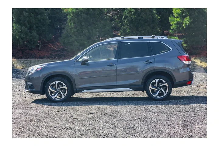 $24995 : Subaru Forester 2022 AWD Tou image 4