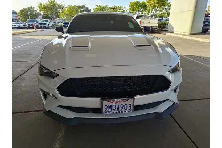 $29950 : Ford Mustang 2019 GT 2dr Fas image 2