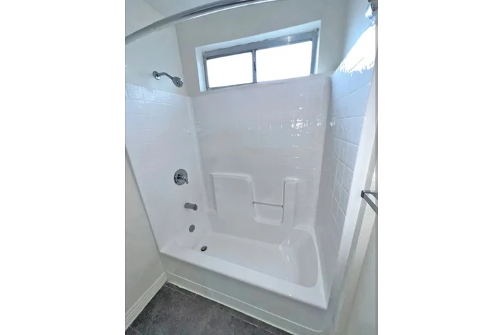 $1100 : Hermoso Apt. En Los Ángeles🏠 image 4