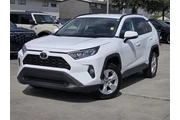 Toyota RAV4 2021 XLE 4dr SUV en Houston