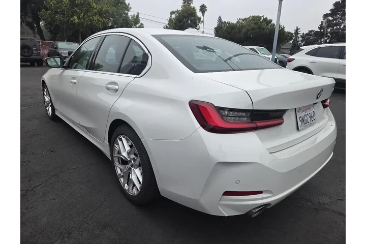 $34845 : BMW 3 Series 2025 330i 4dr S image 10