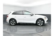 $19218 : Audi Q5 2020 AWD quattro Pre thumbnail