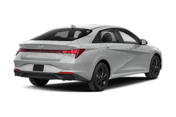 $17498 : Hyundai ELANTRA 2022 SEL 4dr image 3
