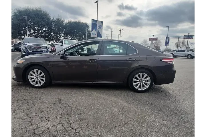 $18996 : Toyota Camry 2019 L 4dr Seda image 6