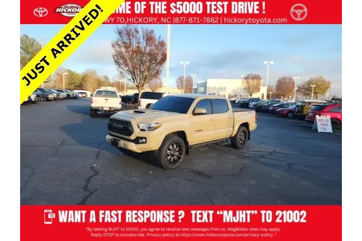 $25565 : Toyota Tacoma 2017 4x4 TRD S image 1