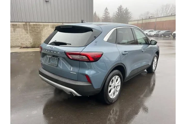 $23894 : Ford Escape 2024 AWD Active image 5