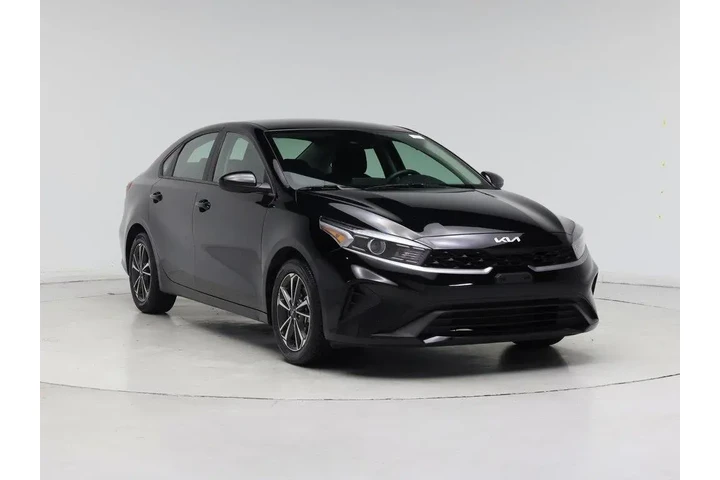 $17998 : Kia Forte 2024 LXS 4dr Sedan image 1