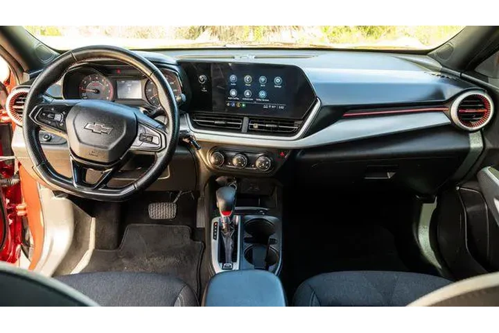 $19727 : Chevrolet Trax 2024 RS 4dr C image 7