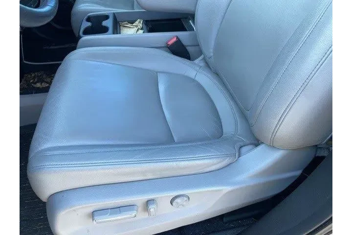 $37992 : Honda Odyssey 2023 Touring 4 image 8