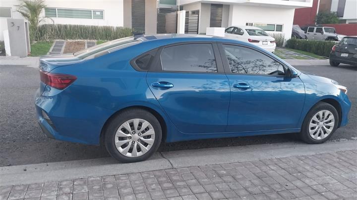 $80000 : EXCELENTE OPORTUNIDAD KIA FORT image 2