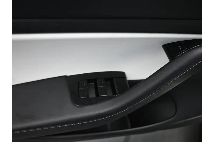 $19941 : Tesla Model 3 2020 AWD Stand image 10
