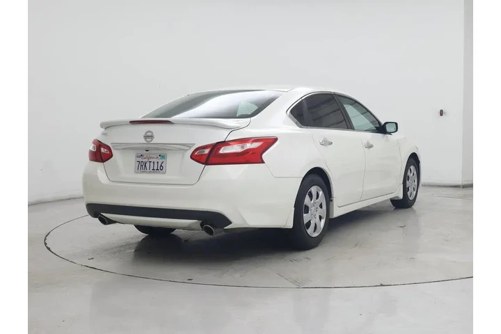 $13998 : Nissan Altima 2016 2.5 S 4dr image 8