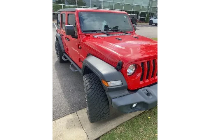 $27520 : Jeep Wrangler 2023 4x4 Sport image 3