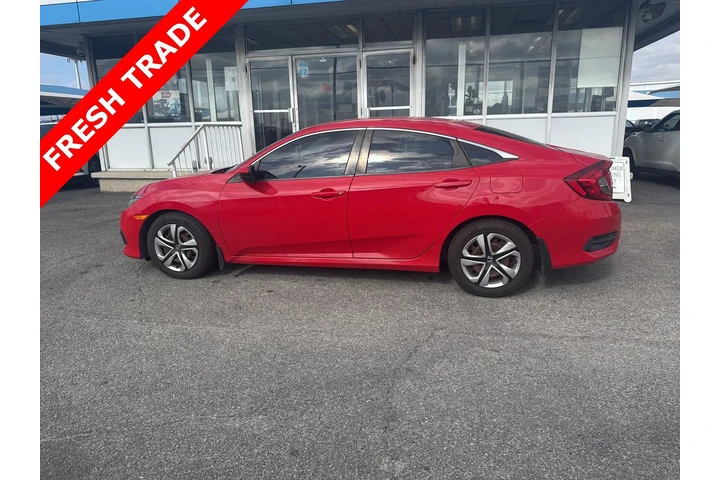 $13394 : Honda Civic 2016 LX 4dr Seda image 5