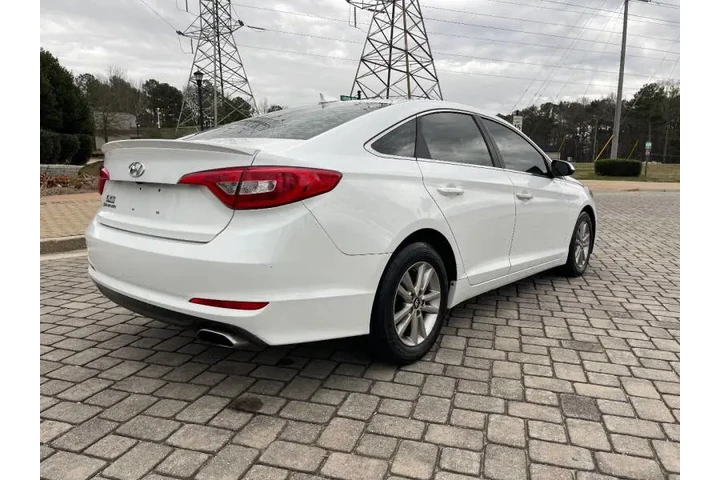 $5500 : 2015 Sonata SE image 6