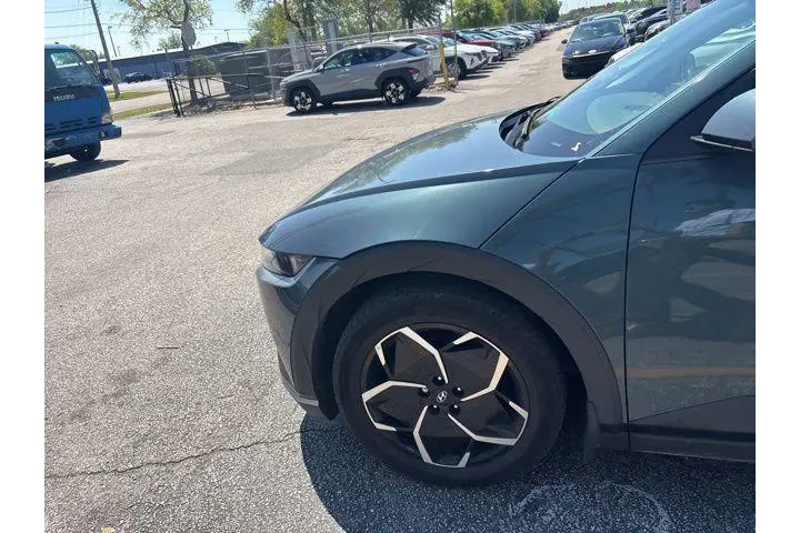 $17879 : Hyundai IONIQ 5 2022 SEL 4dr image 8