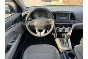 $9704 : Hyundai ELANTRA 2019 SE 4dr thumbnail