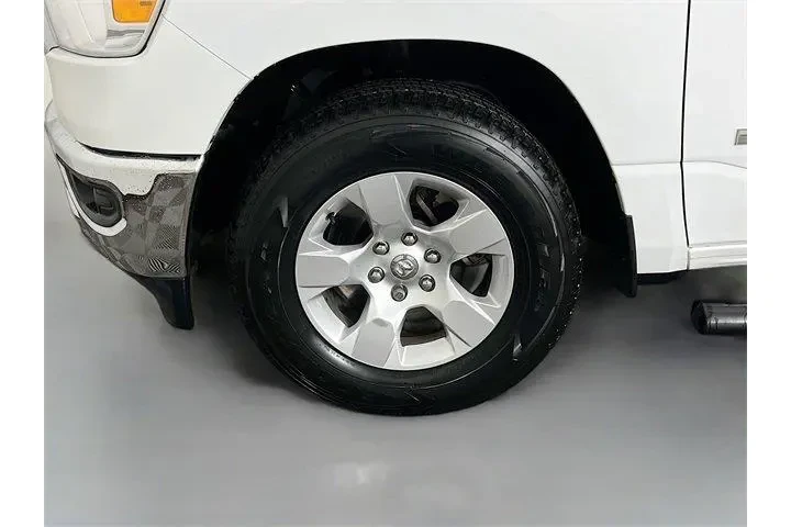 $27975 : Ram 1500 2019 4x2 Big Horn 4 image 10