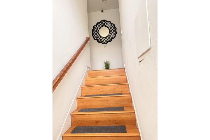 $1100 : Recamara disponible image 5