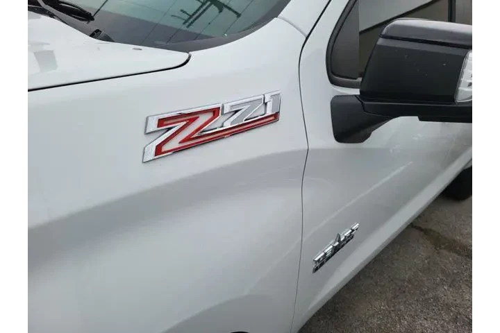 Chevrolet Silverado 1500 202 image 5