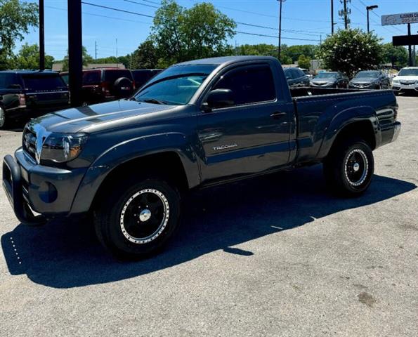 $6500 : 2010 Tacoma PreRunner image 8