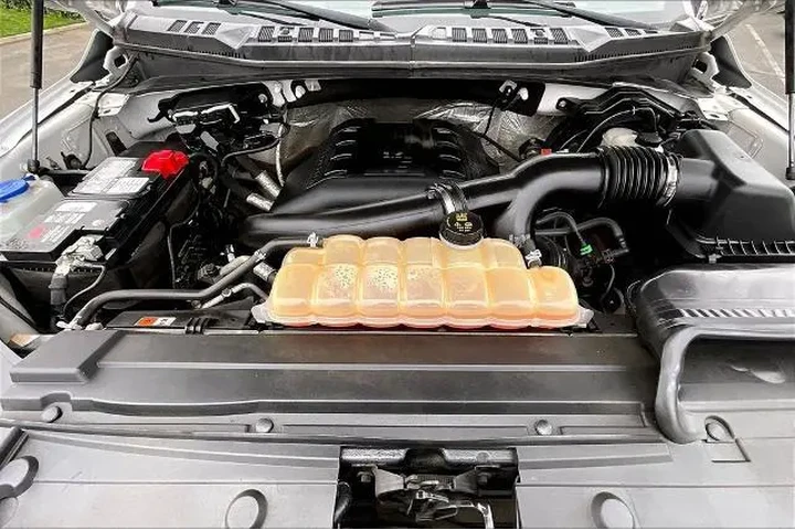 $30965 : Ford F-150 2016 4x4 Platinum image 10