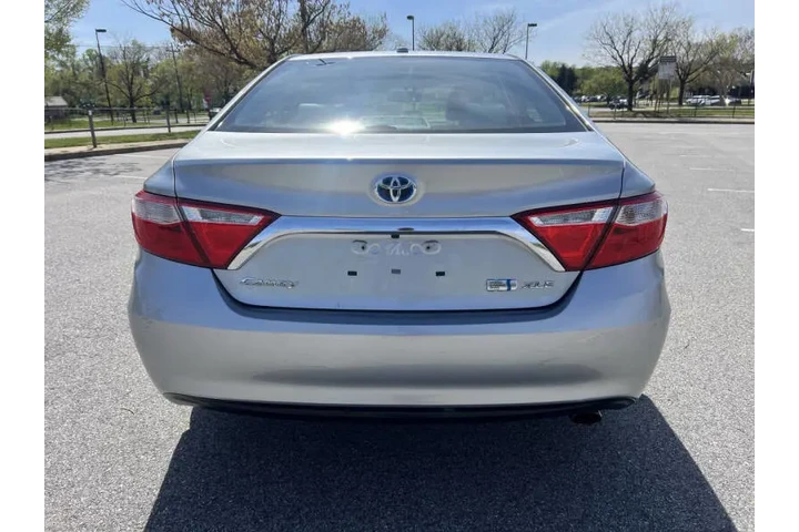 $13900 : 2017 Camry Hybrid XLE image 1