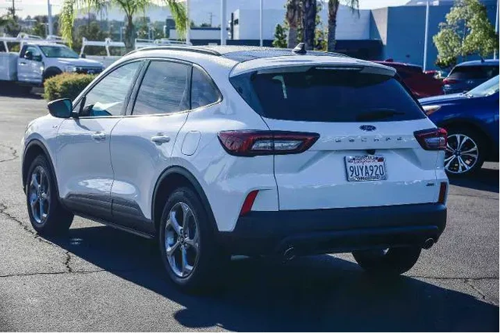 $39195 : Ford Escape Hybrid 2025 ST-L image 6