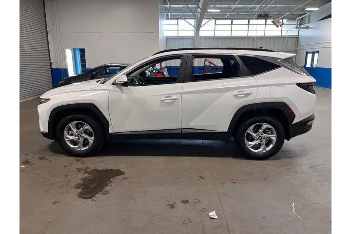 $23960 : Hyundai TUCSON 2023 AWD SEL image 6