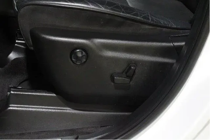 $19682 : Jeep Grand Cherokee 2018 4x4 image 4